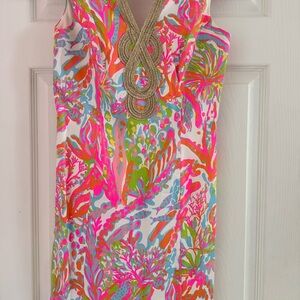 Lilly Pulitzer Vibrant Multicolor Sleeveless Shift Dress